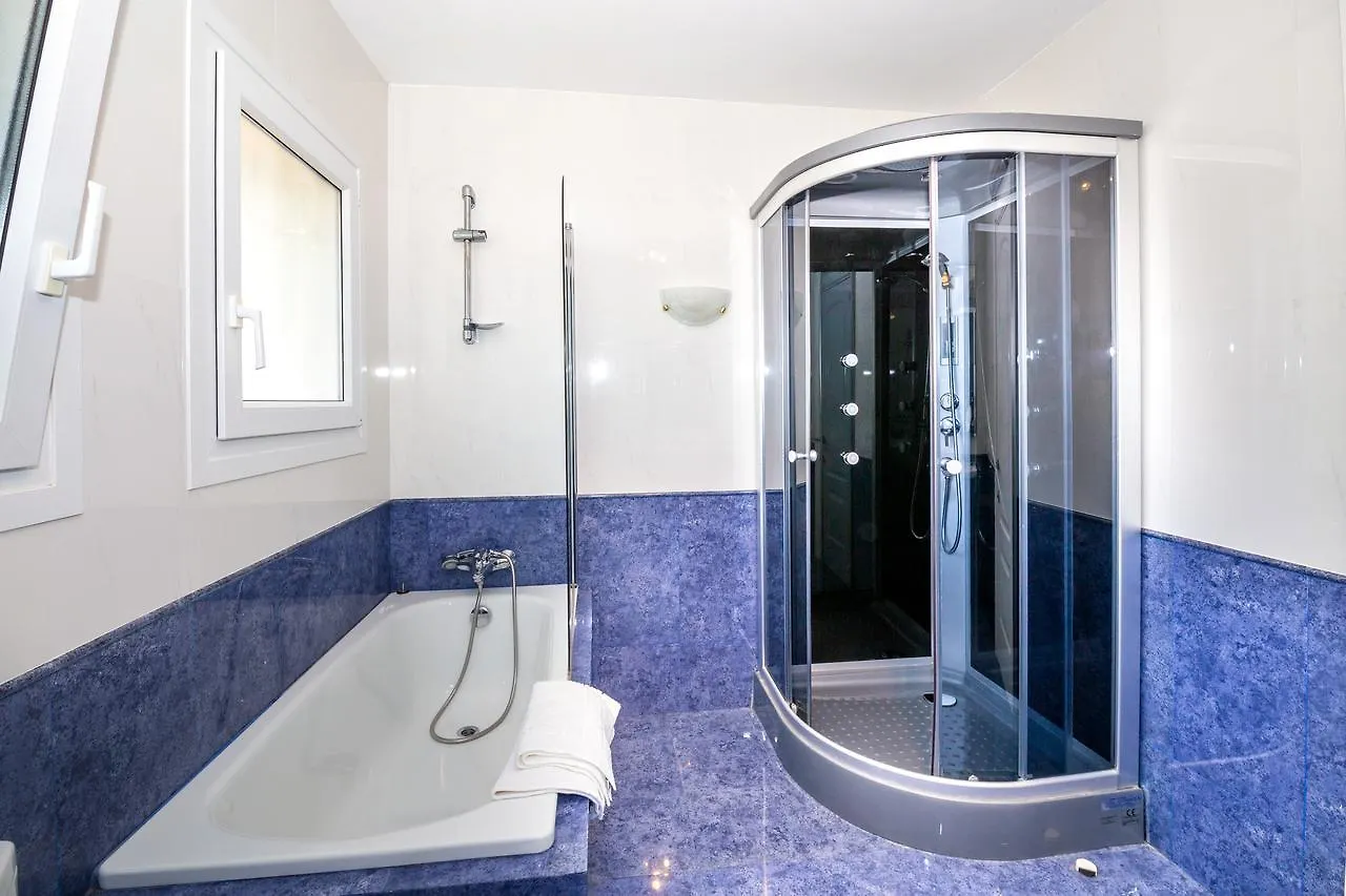 بيت ضيافة ماربيا Villa Melissa